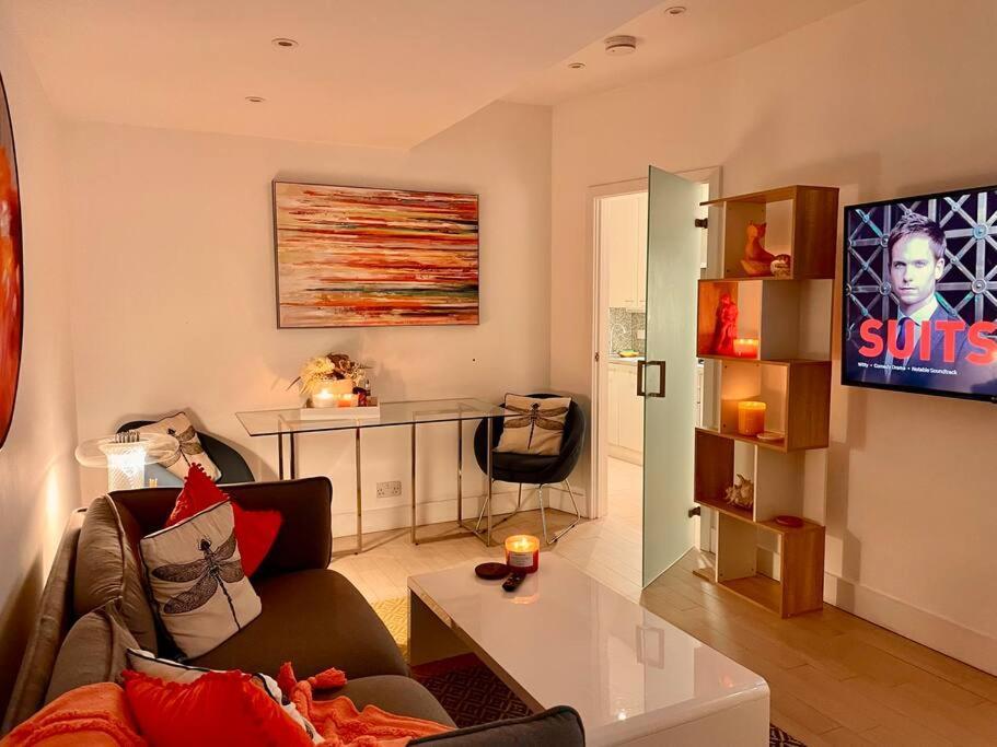 Chelsea Posh Apartment Londen Buitenkant foto